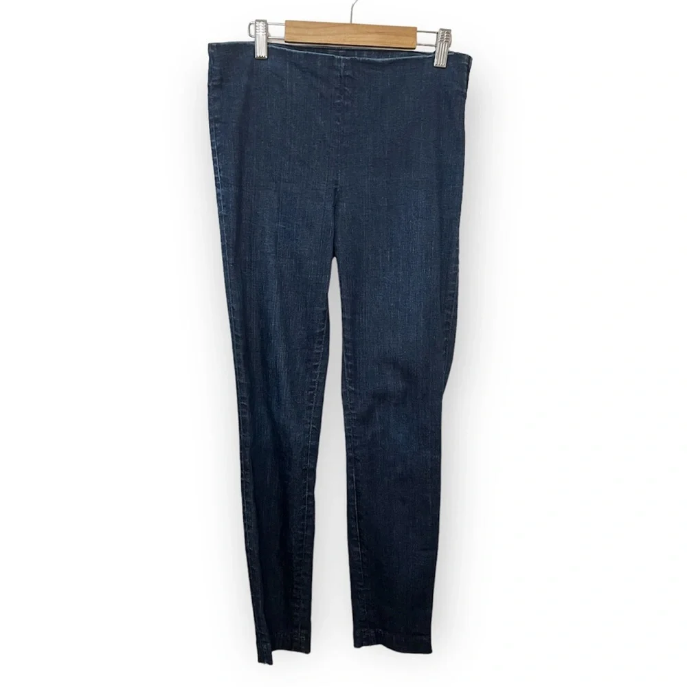 J Brand Mid-rise Zip Capri in Clean Rinse Size 27